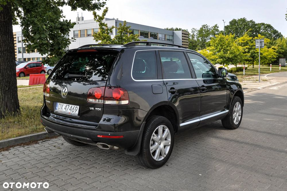 Volkswagen Touareg - 4