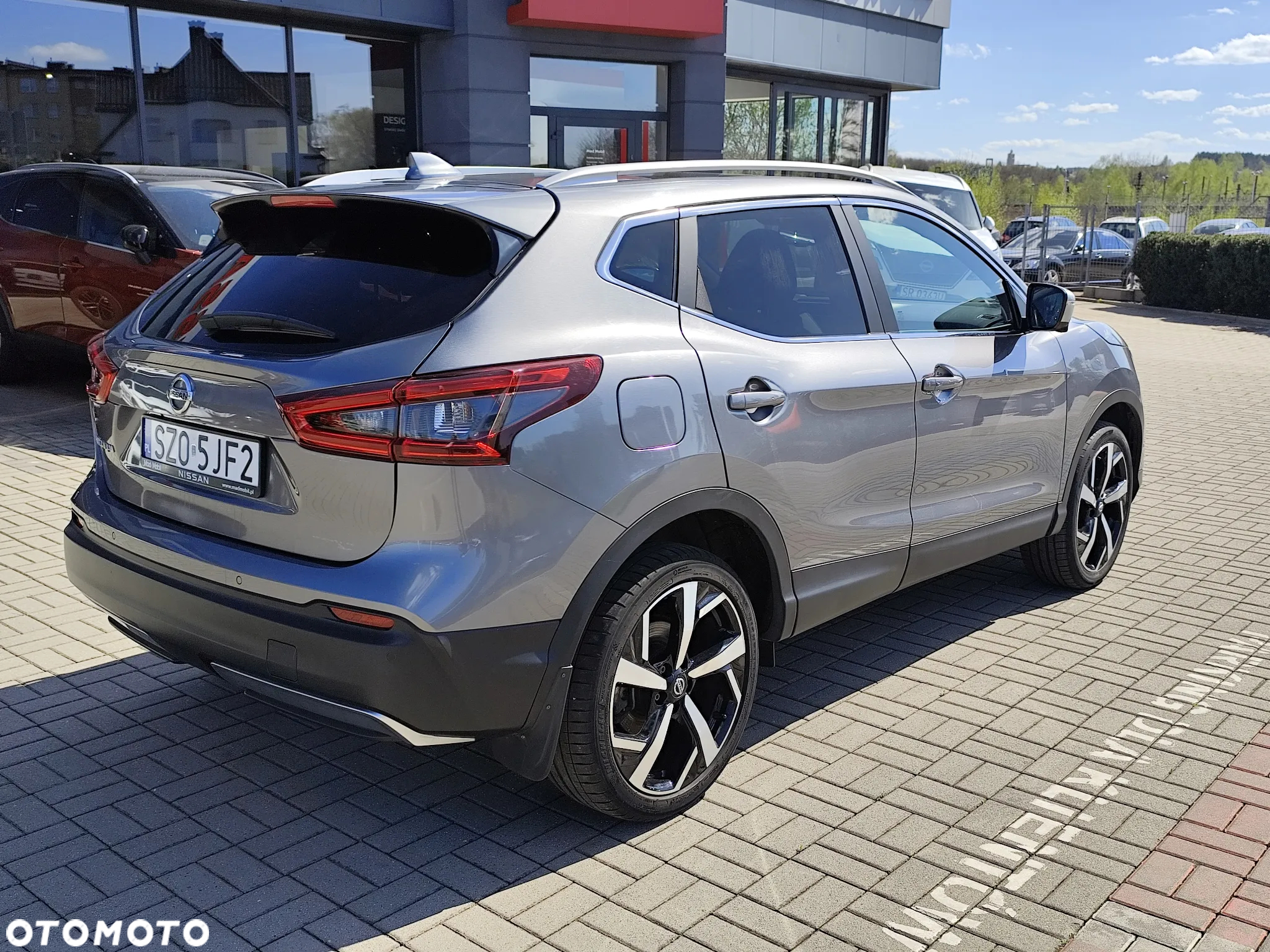 Nissan Qashqai 1.2 DIG-T Tekna+ - 6