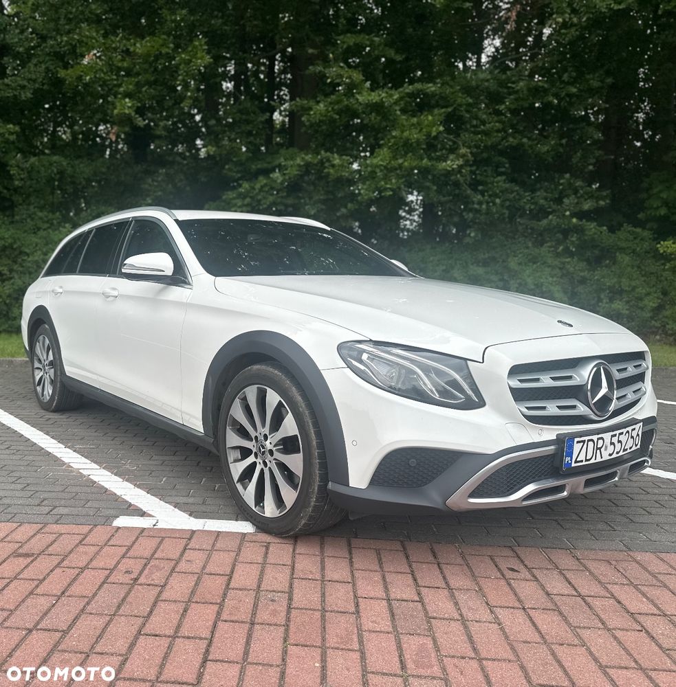 Mercedes-Benz Klasa E 220 d 4Matic T All-Terrain 9G-TRONIC Exclusive - 11