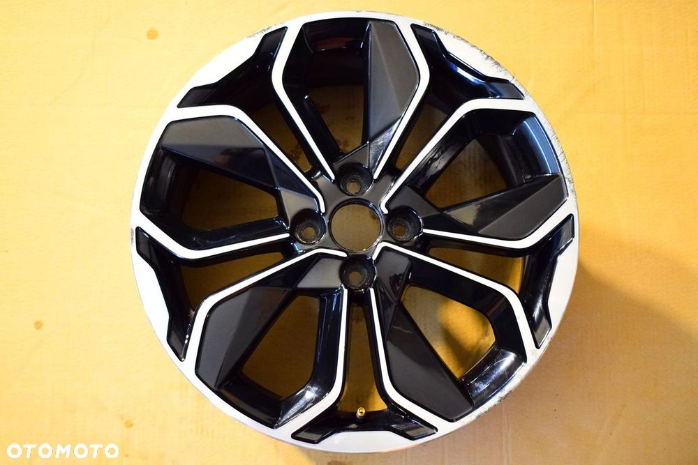 RENAULT 17 Clio IV Captur Oryginał - 1