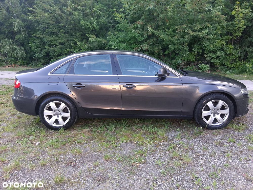 Audi A4 Limousine 2.0 TDI DPF Ambition - 12