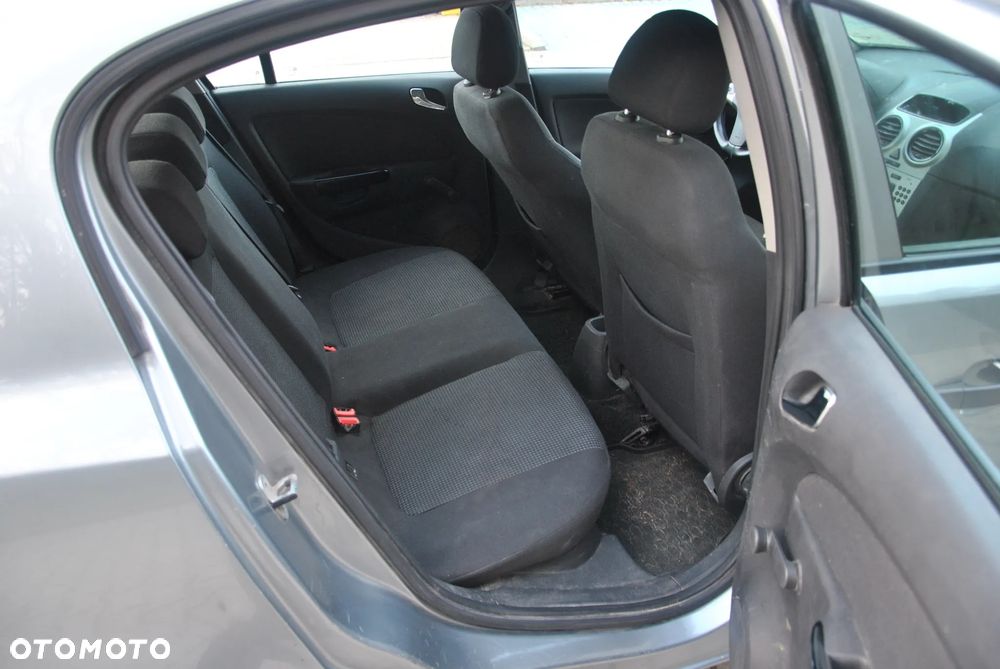 Opel Corsa 1.2 16V Cosmo - 10