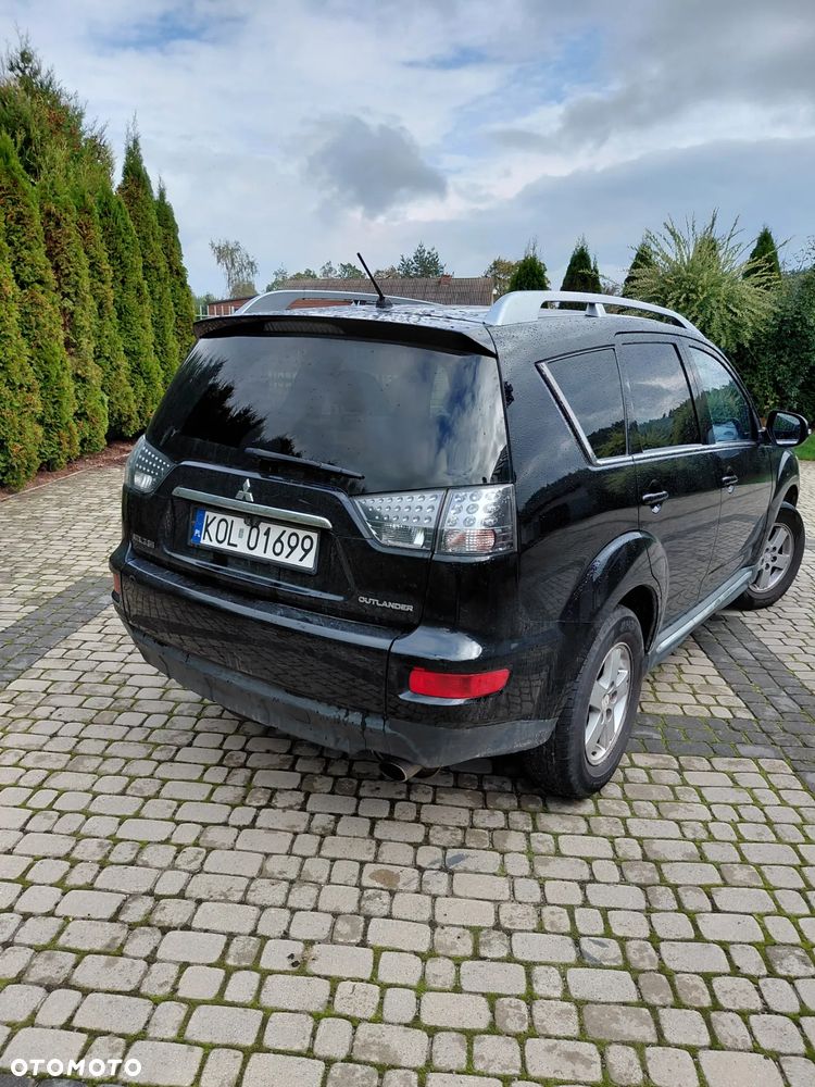 Mitsubishi Outlander 2.0 Intense 2WD - 3