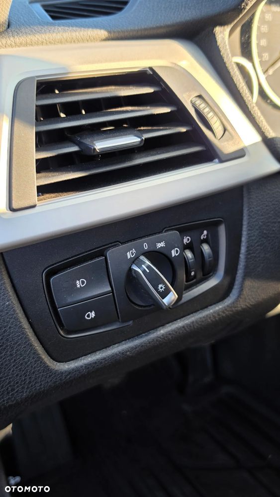 BMW Seria 3 320d - 18