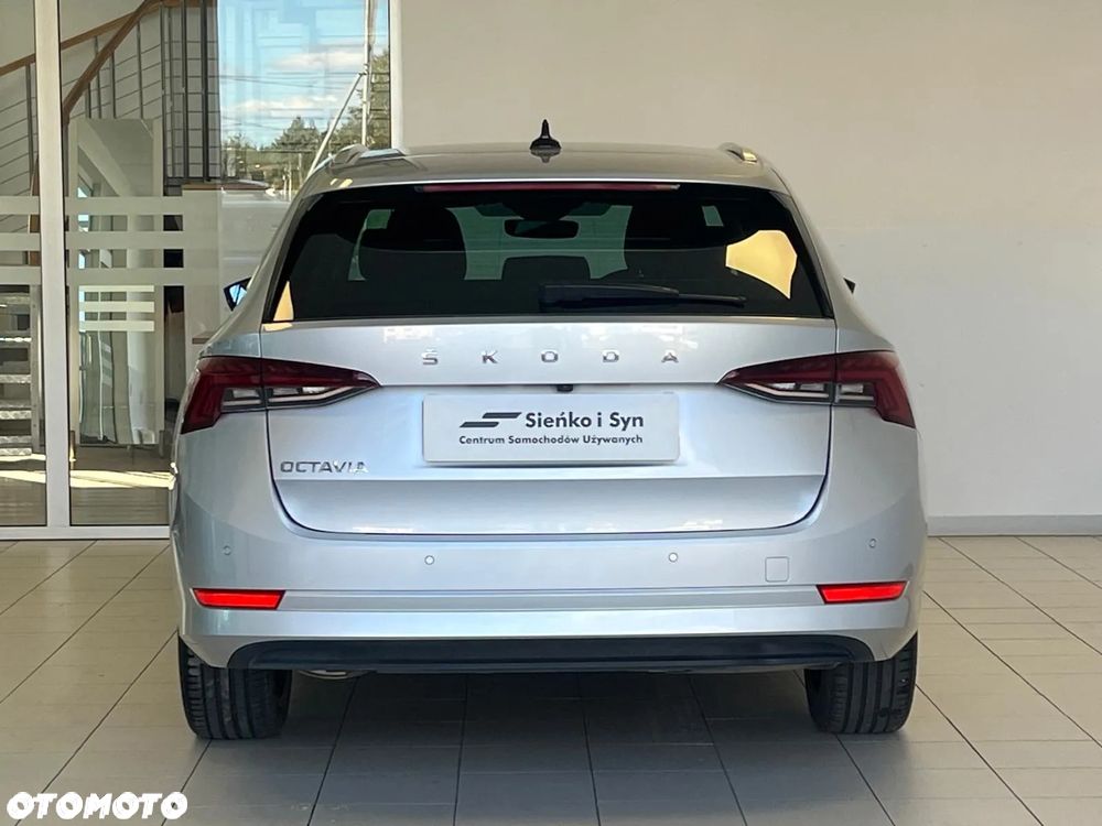 Skoda Octavia 1.5 TSI ACT Style - 4