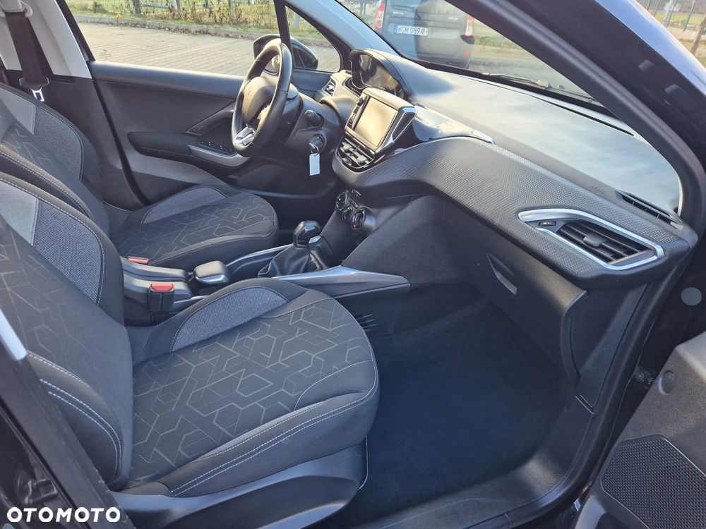 Peugeot 2008 PureTech 82 Style - 11