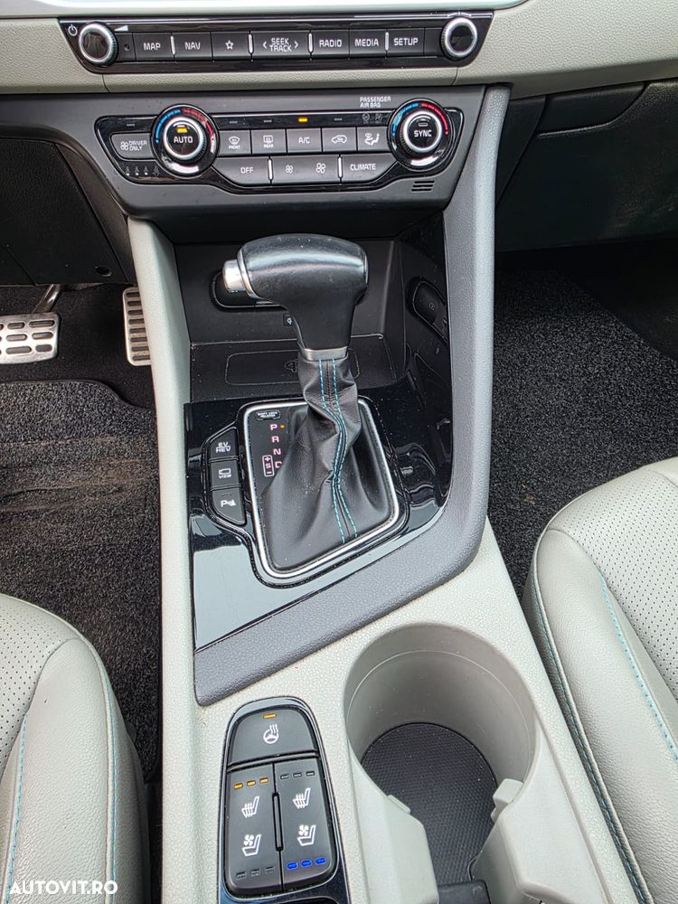 Kia Niro 1.6 GDI PHEV 2WD Aut. Edition 7 - 9