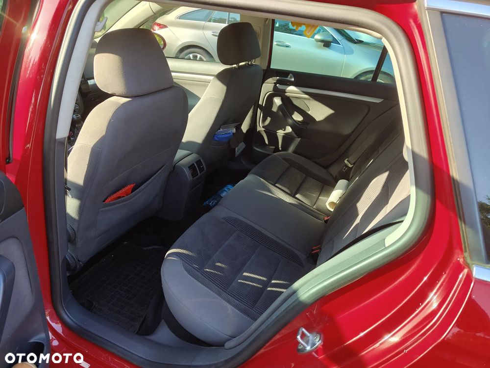 Volkswagen Golf 1.6 Comfortline - 5