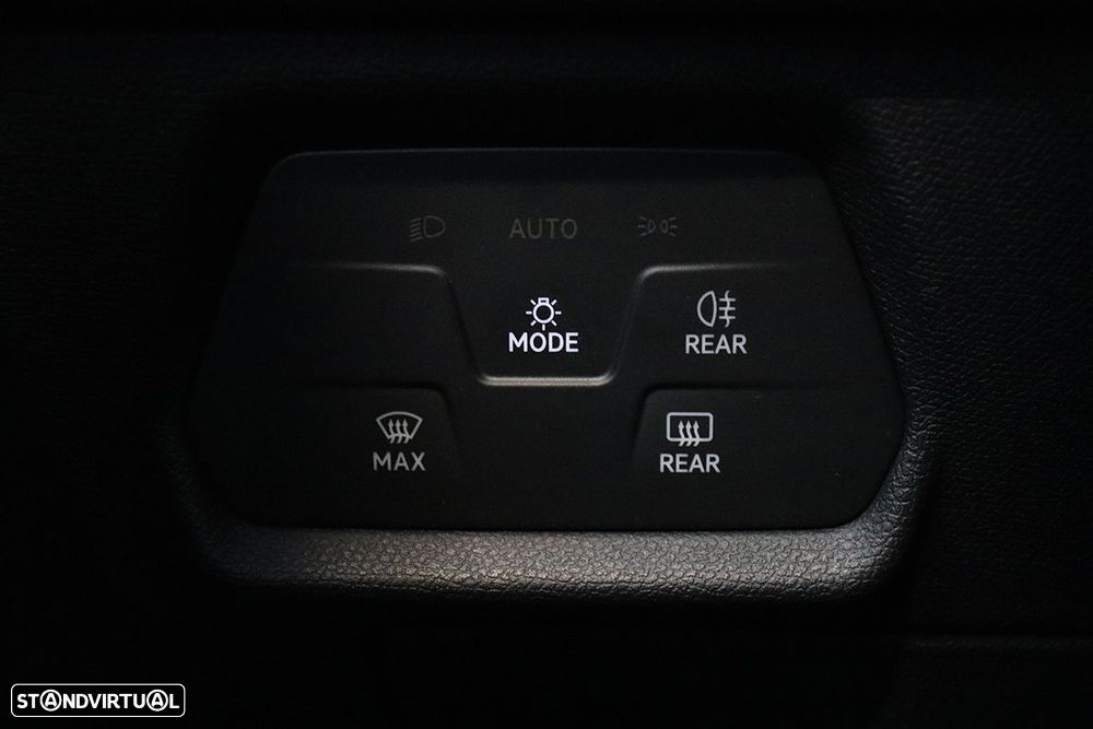 SEAT Leon ST 1.0 eTSI OPF DSG Style - 18