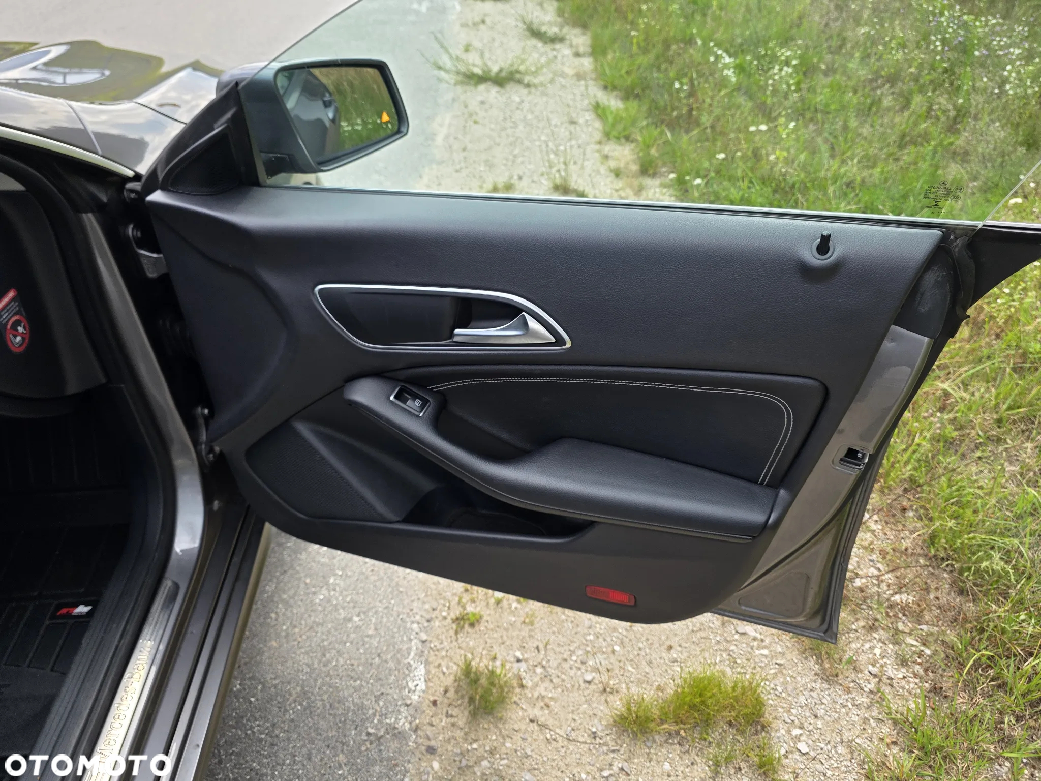 Mercedes-Benz CLA 180 7G-DCT - 14