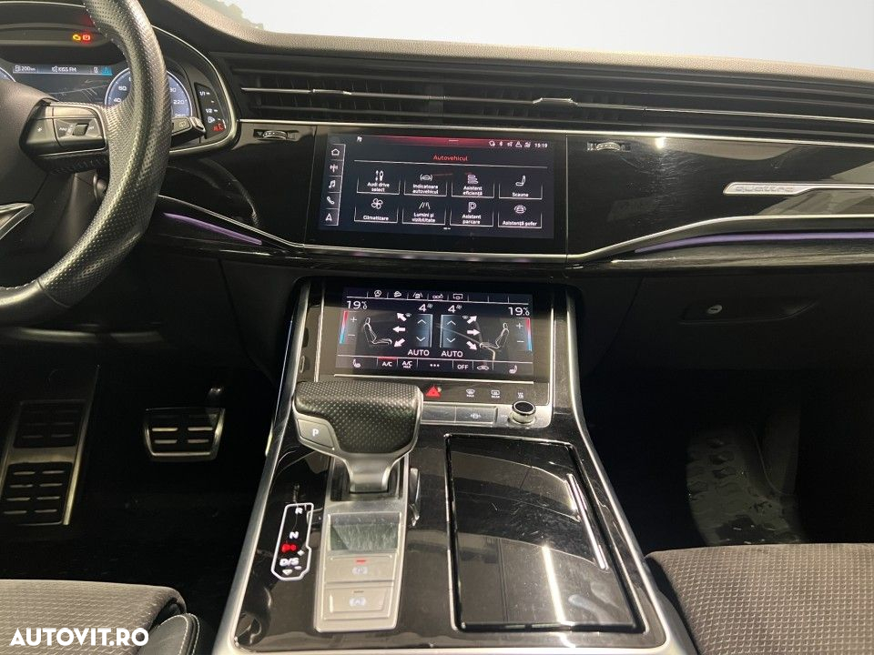 Audi Q8 - 15