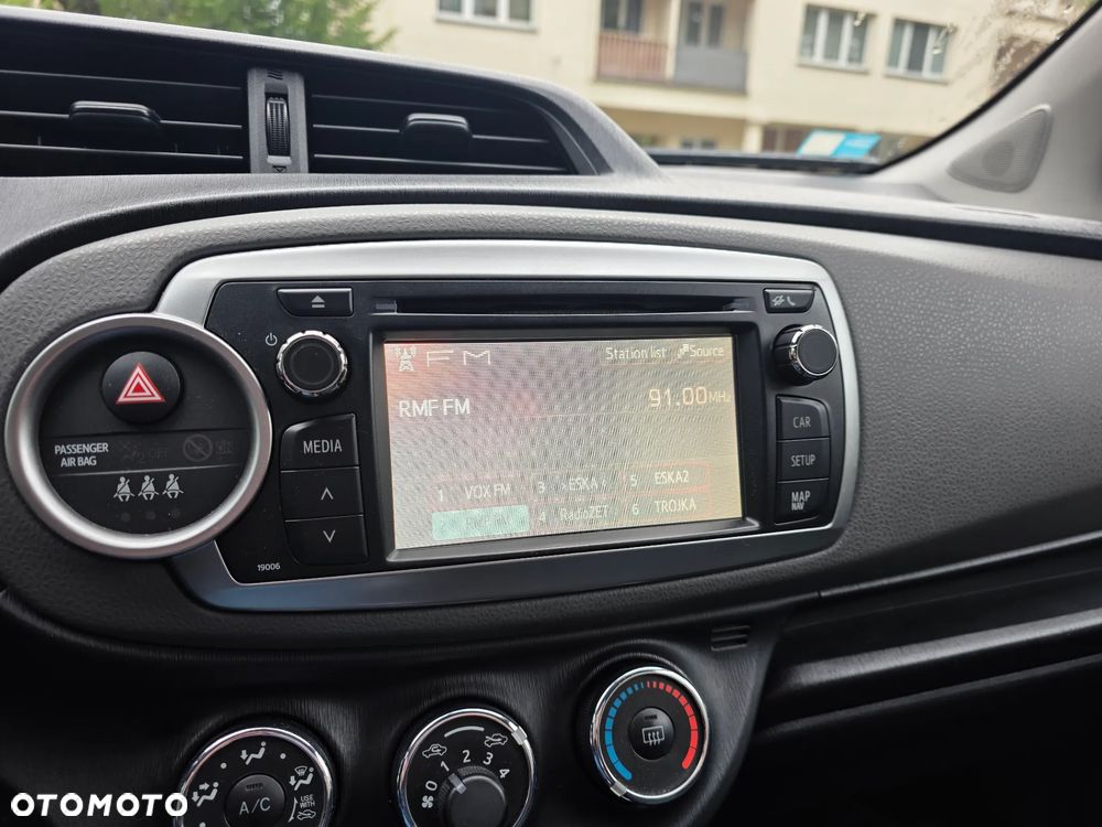 Toyota Yaris 1.33 Sol - 2