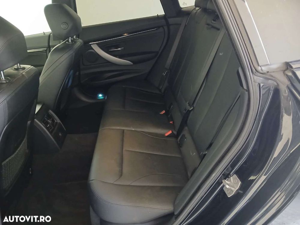 BMW Seria 3 320d Aut. Edition M Sport Shadow - 12