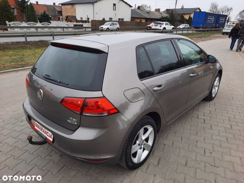 Volkswagen Golf - 7