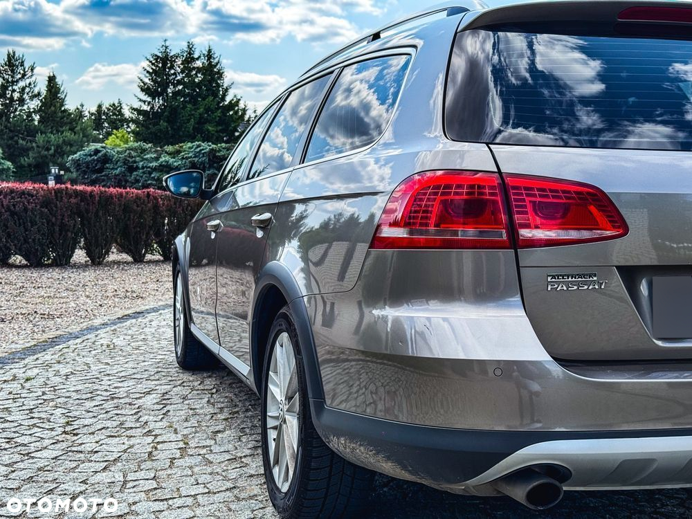 Volkswagen Passat Alltrack 2.0 TDI 4Mot DSG - 13