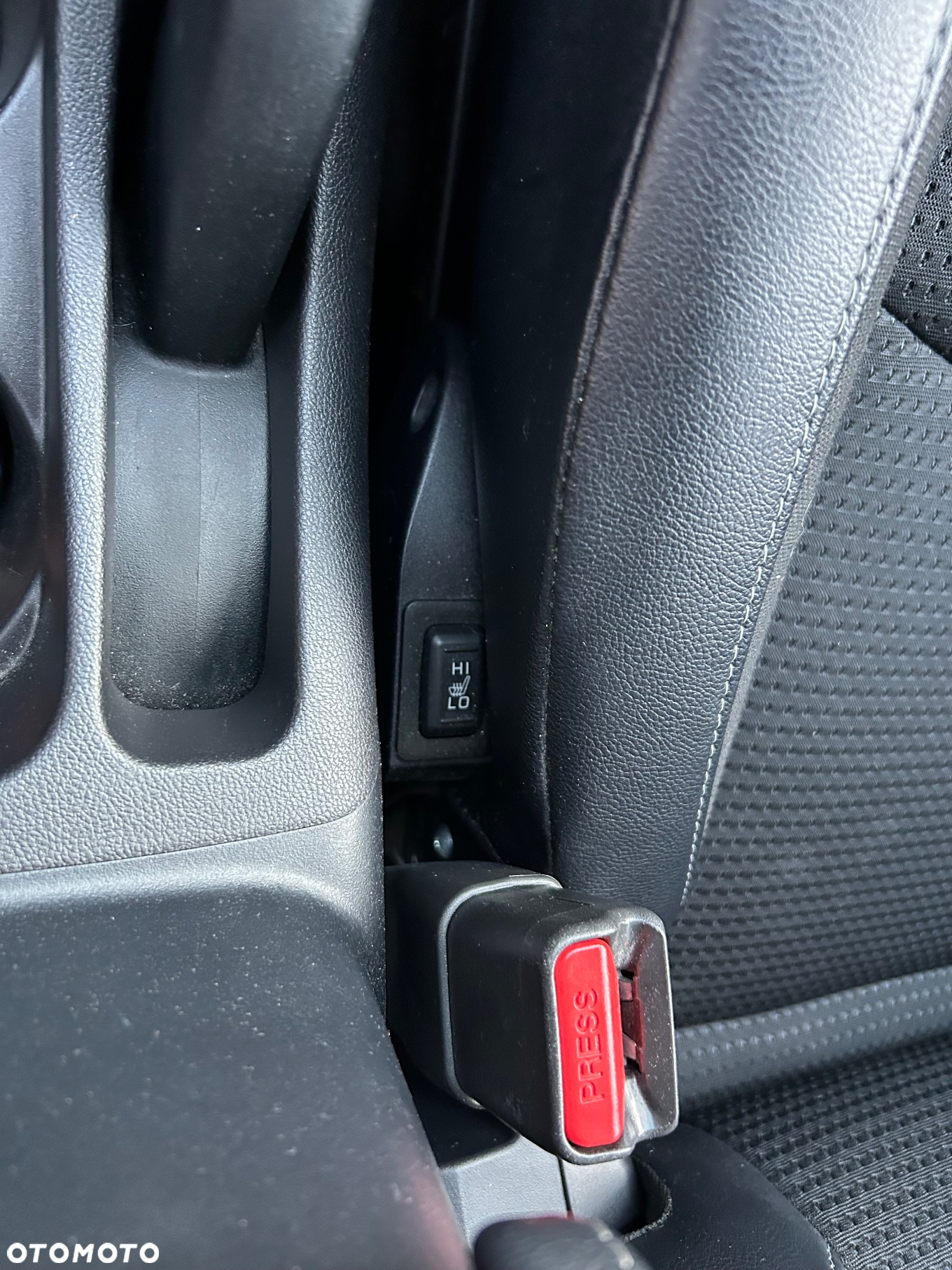Citroën C4 Aircross e-HDi 115 Stop & Start 4WD Exclusive - 21