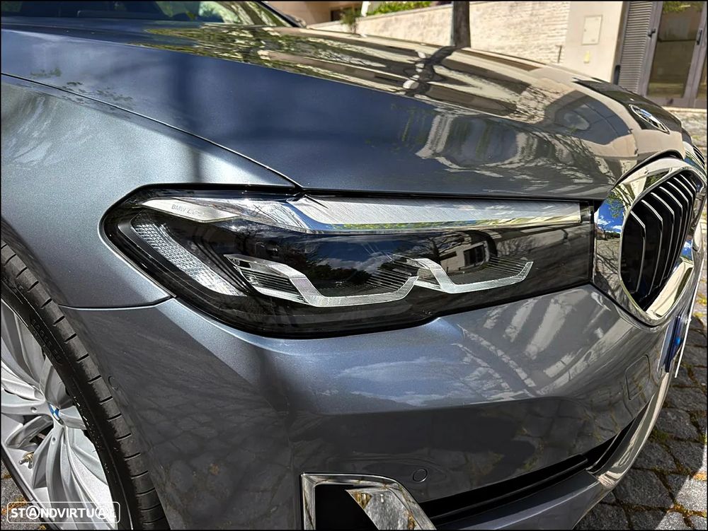 BMW 530 e Line Luxury - 31