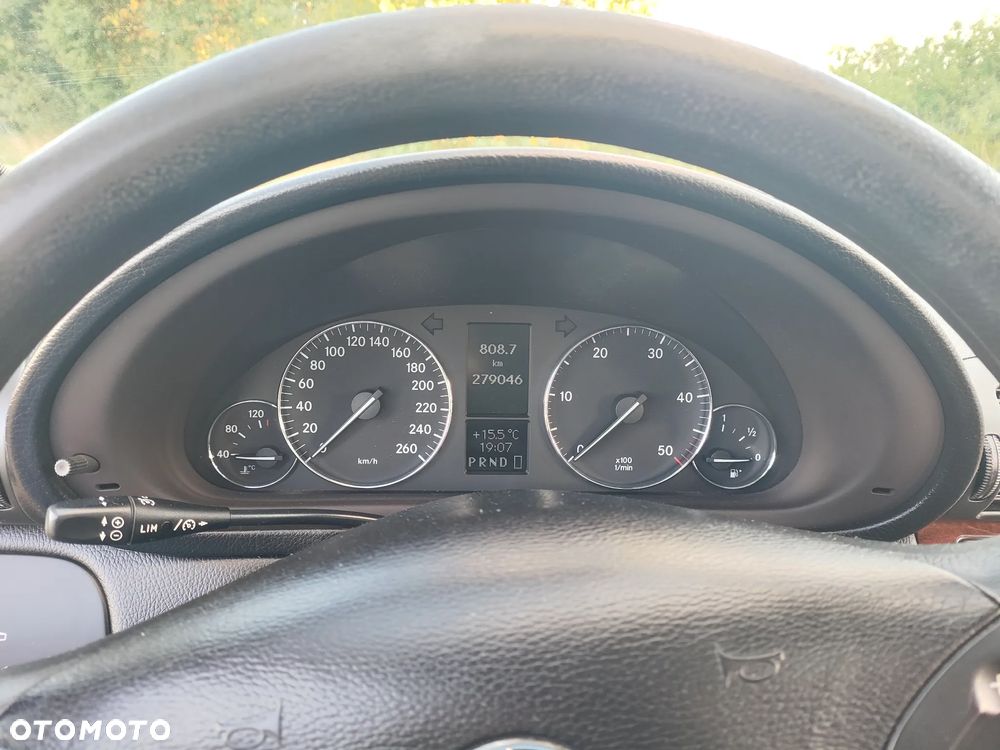 Mercedes-Benz Klasa C 220 CDI Automatik Classic - 10