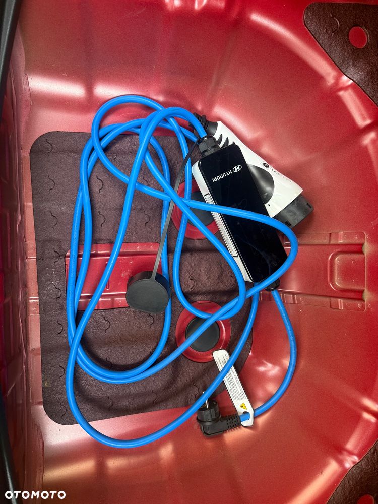 Hyundai Kona Premium - 31