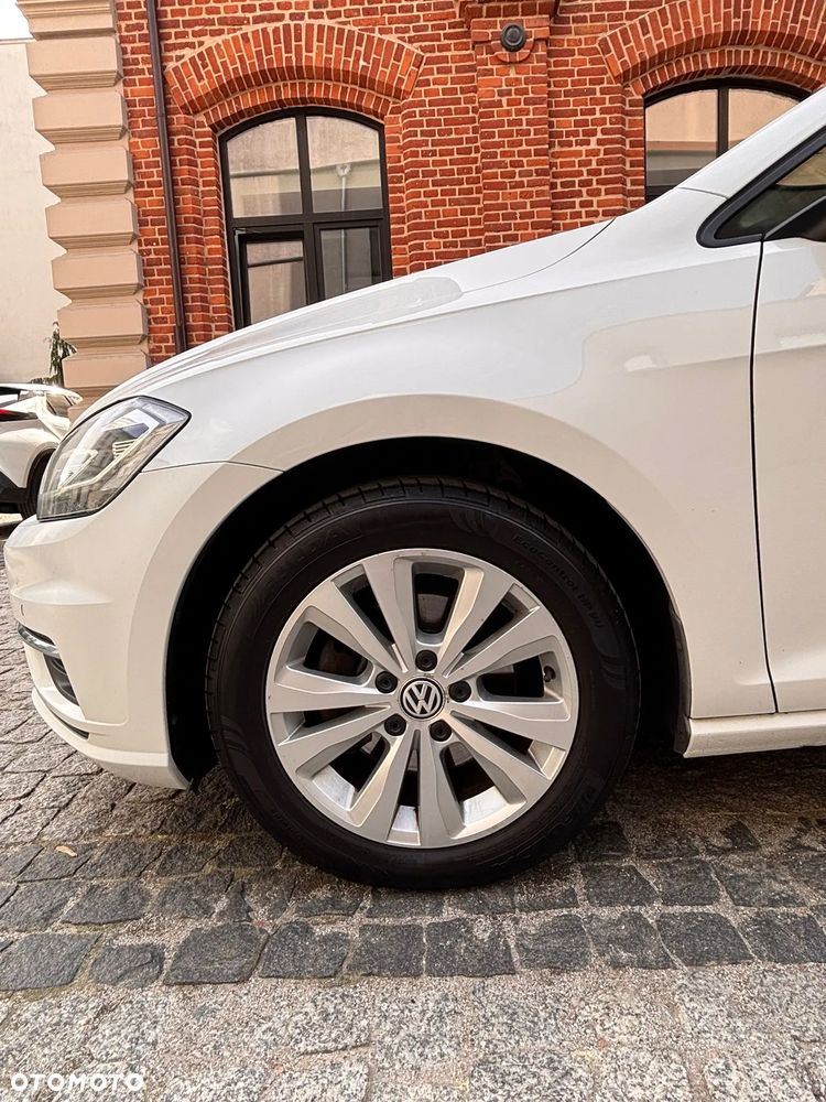 Volkswagen Golf 1.6 TDI BMT Comfortline - 22