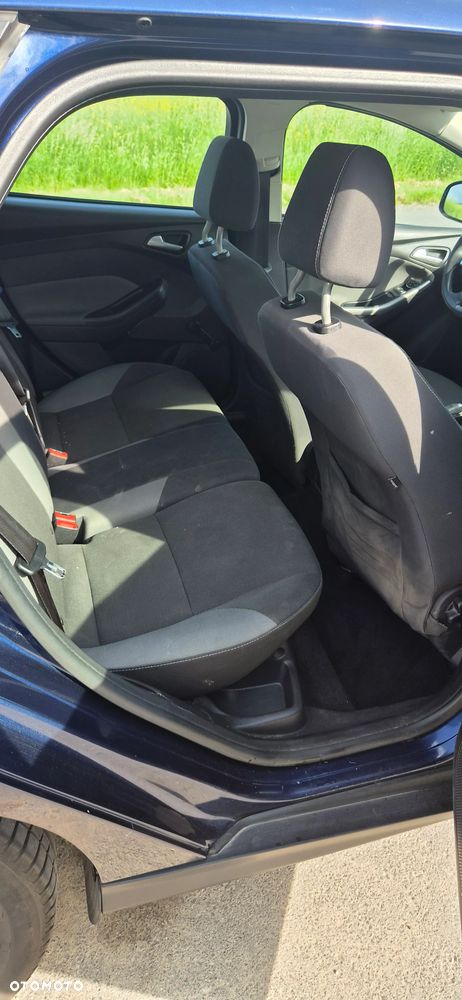 Ford Focus 1.6 TDCi Ambiente - 9