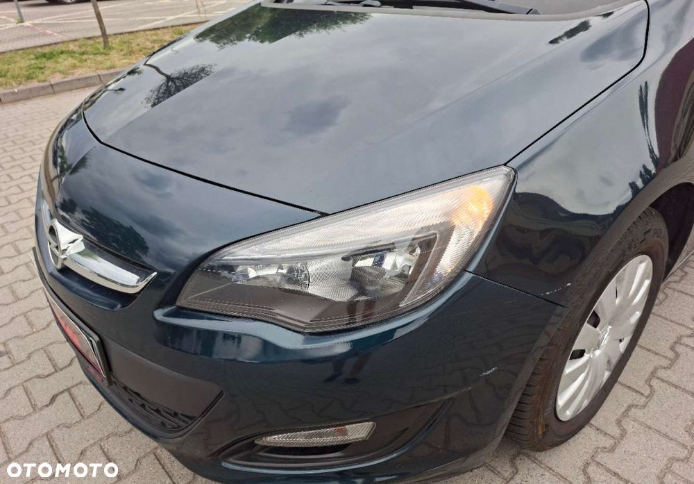Opel Astra - 4