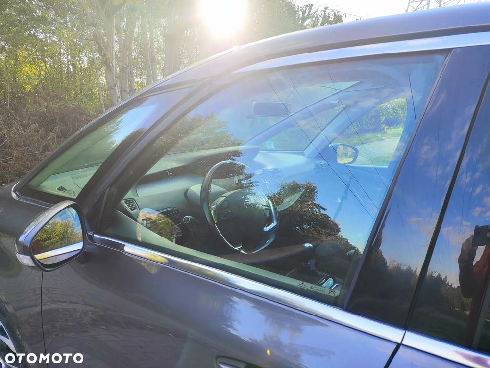 Citroën C4 Picasso 1.2 PureTech MoreLife - 29