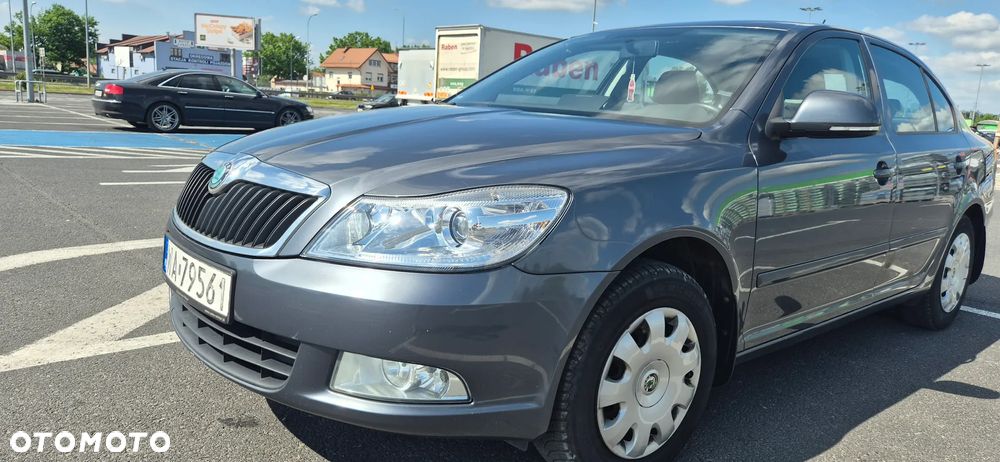 Skoda Octavia 1.6 Active - 14