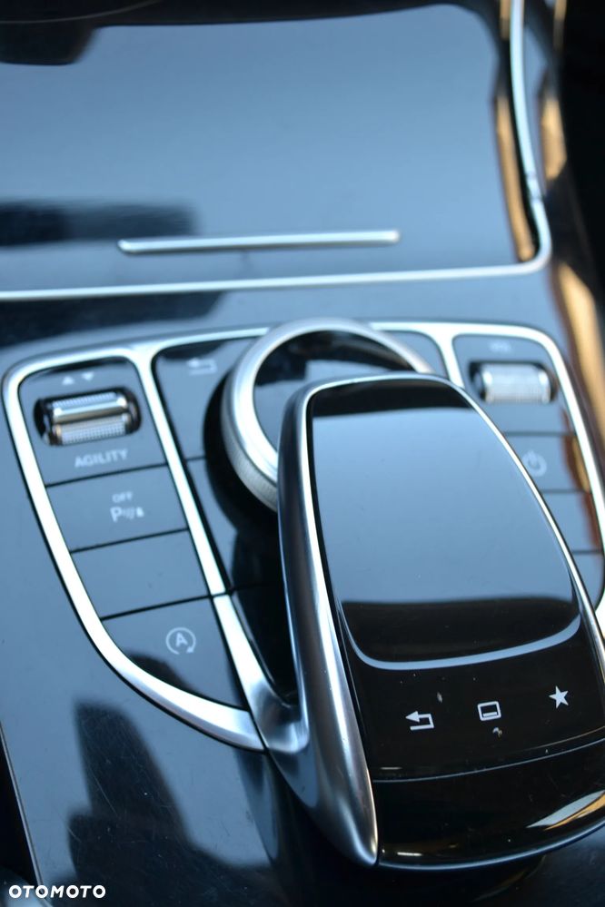 Mercedes-Benz Klasa C 200 (BlueTEC) d 7G-TRONIC - 17