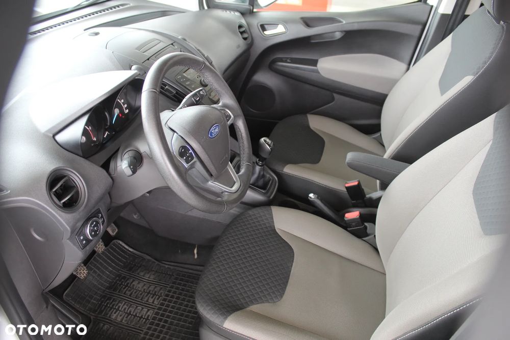 Ford Tourneo Courier 1.5 TDCi Trend - 9