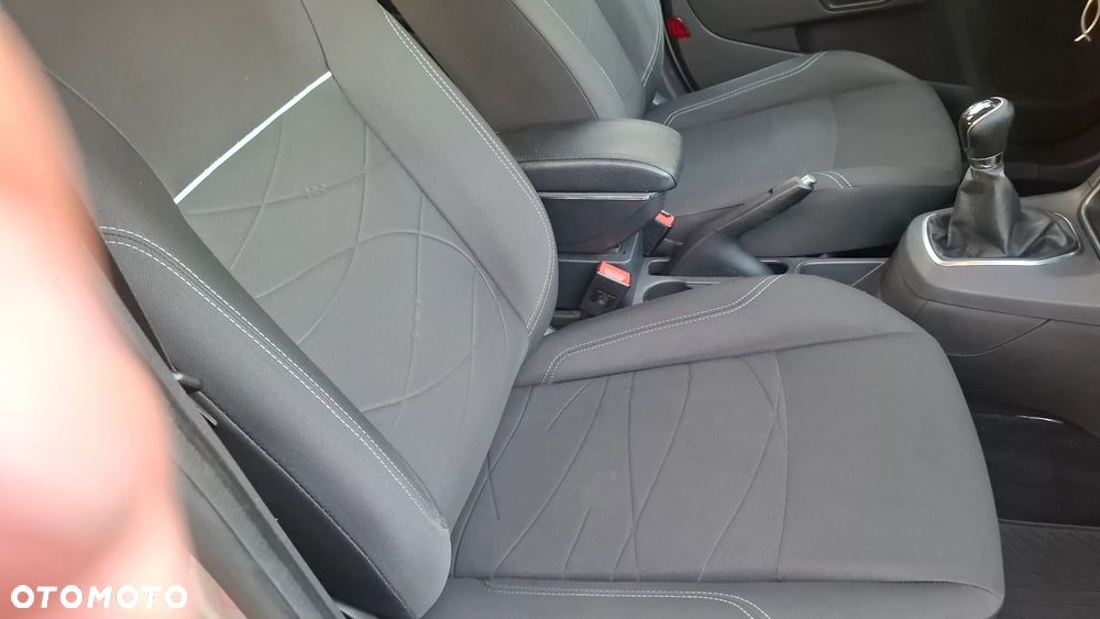 Ford Fiesta - 17