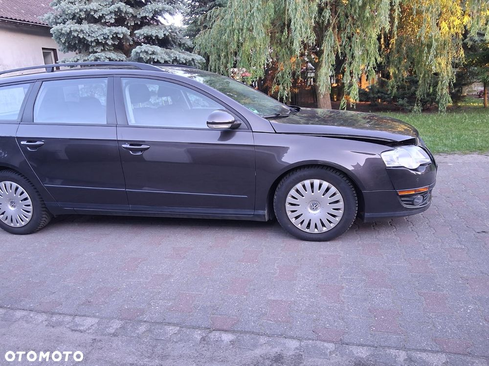 Volkswagen Passat - 7