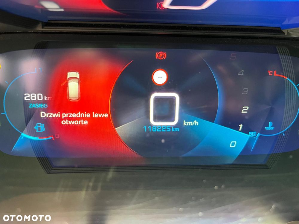 Peugeot 208 BlueHDi 100 Allure - 12