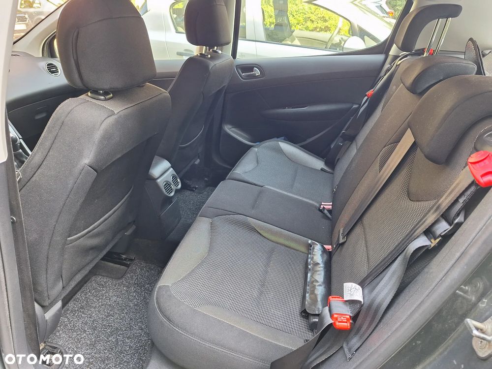 Peugeot 308 - 7