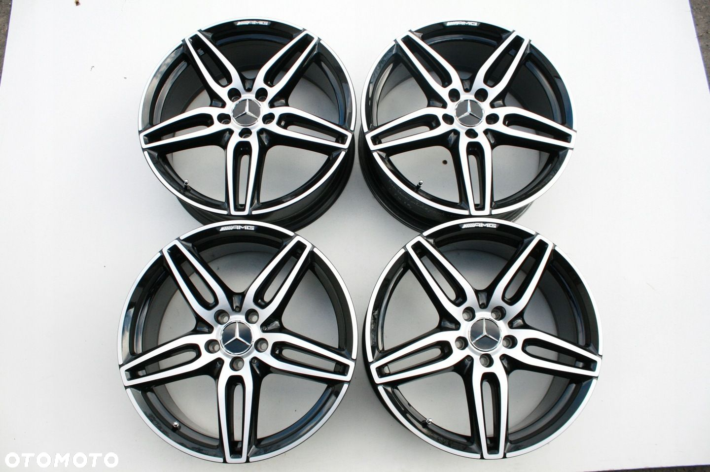 18 ORYGINALNE MERCEDES AMG A CLA B C GLA GLB V VITO tel. 503 325 350 - 6