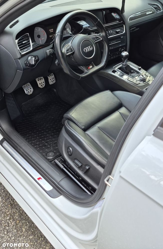 Audi S4 Limousine - 17