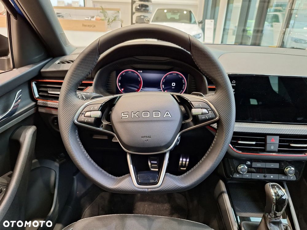 Skoda Kamiq 1.5 TSI Monte Carlo DSG - 17