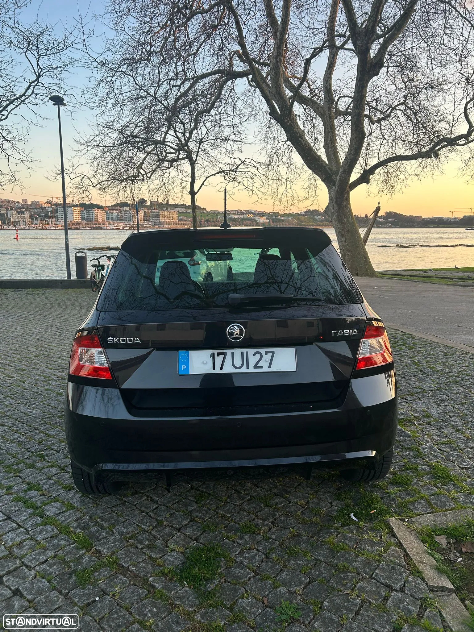 Skoda Fabia 1.0 TSI Black Edition - 5
