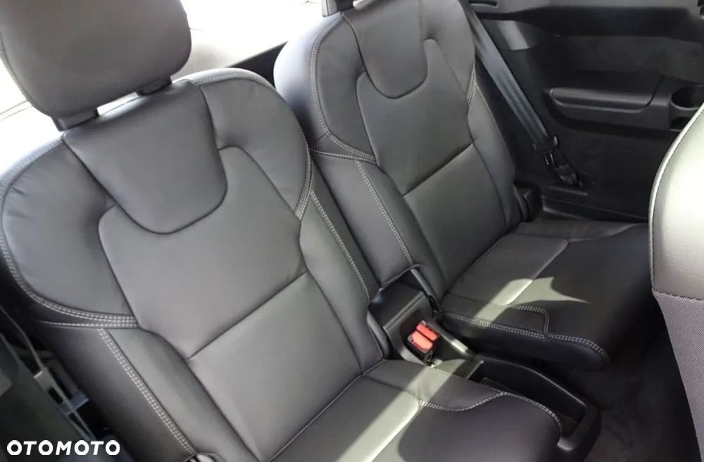 Volvo XC 90 T8 AWD Plug-In Hybrid Ultra Dark 7os - 14