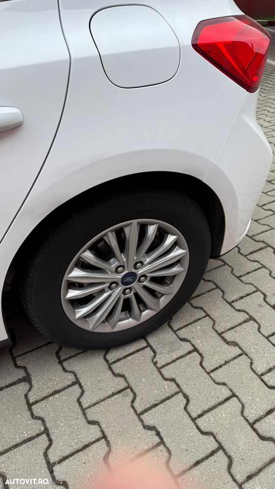 Ford Focus 1.0 EcoBoost Active - 7