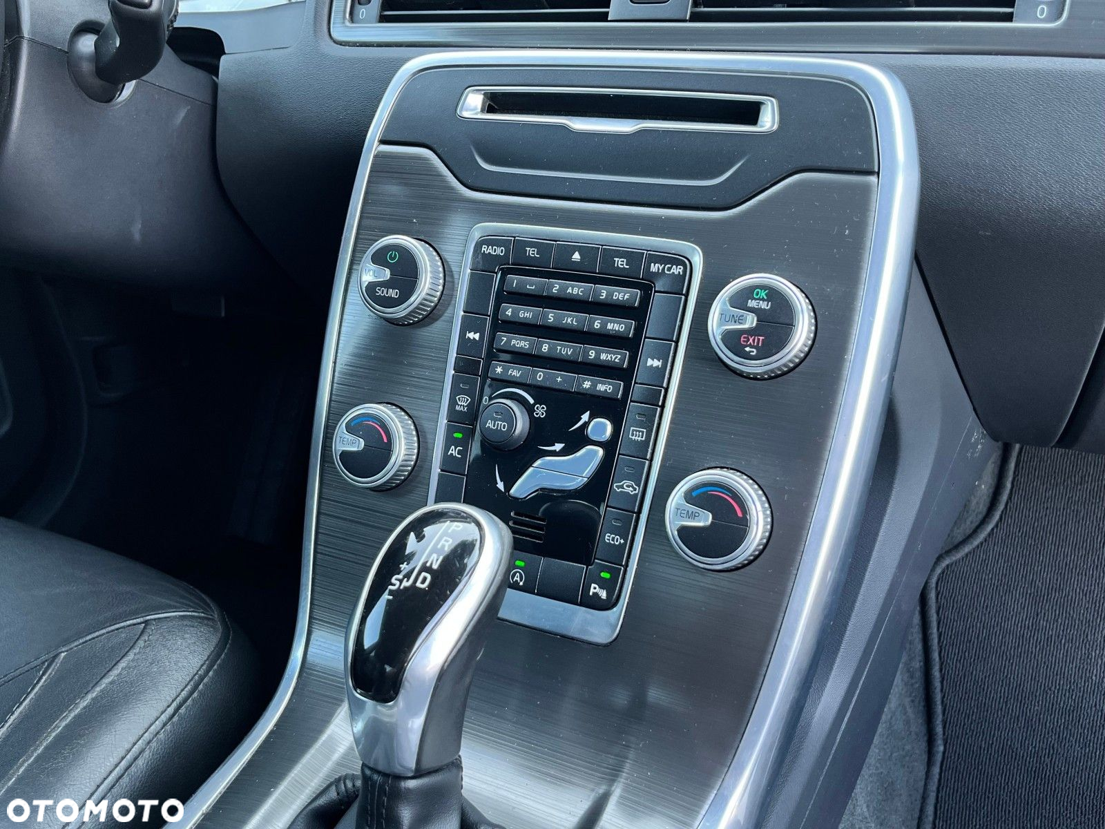 Volvo S80 D4 Drive-E Momentum - 14
