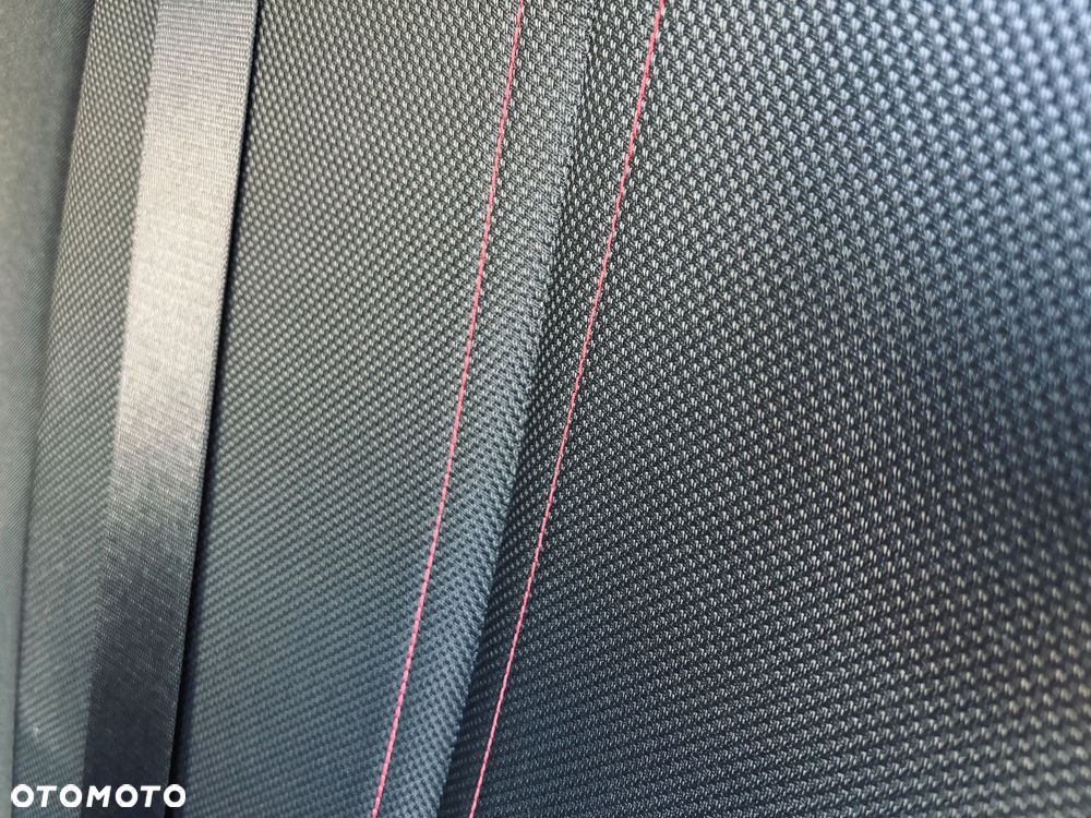 BMW Seria 1 118i GPF Sport Line - 33