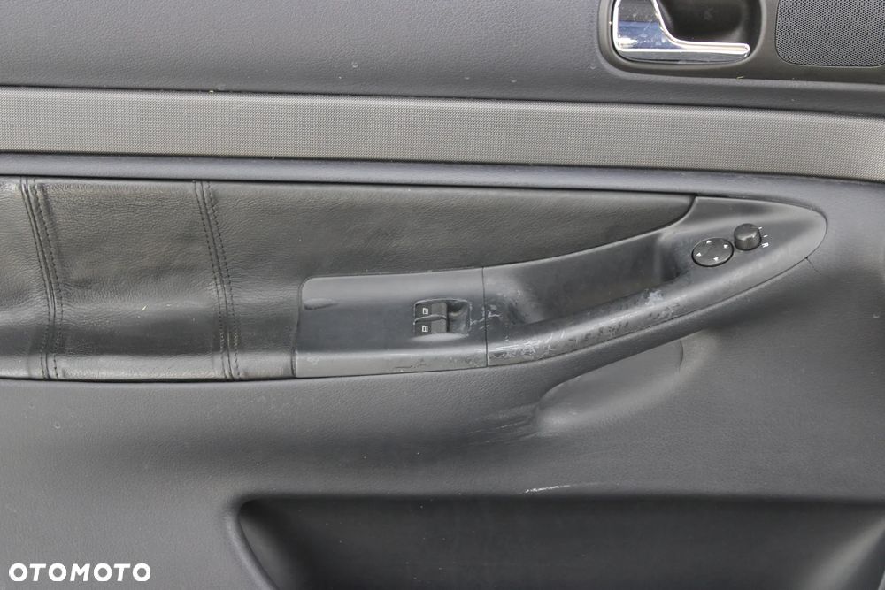 Audi A4 B5 Boczki Drzwi Przód Tył Skóra - 9