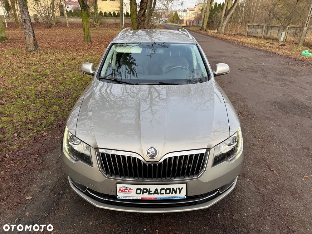 Skoda Superb 2.0 TDI Exclusive - 5