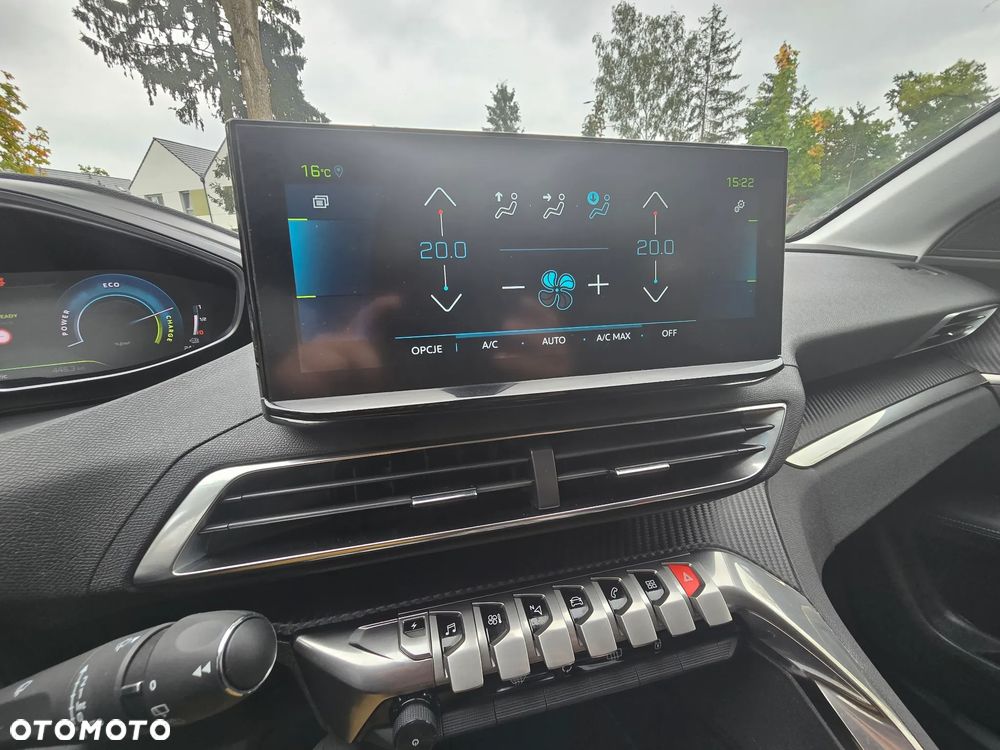 Peugeot 3008 1.6 PureTech Hybrid PHEV Allure Pack S&S EAT8 - 23