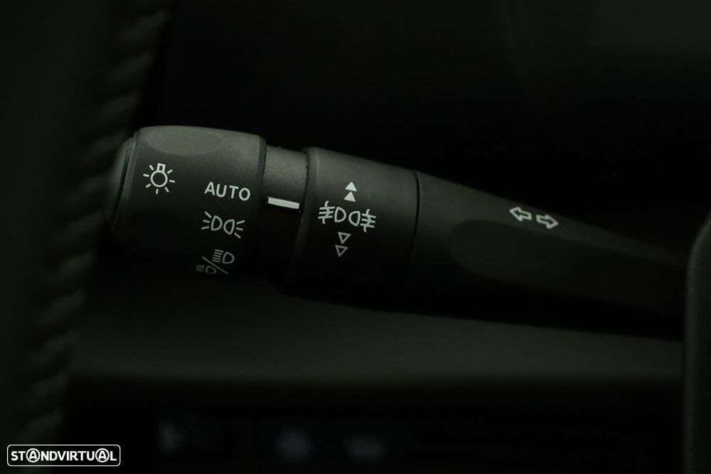 Citroën C4 1.2 PureTech Plus EAT8 - 17