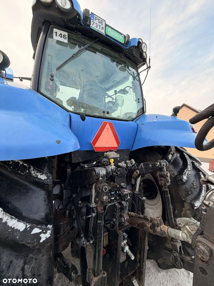 New Holland T8.300 - 8