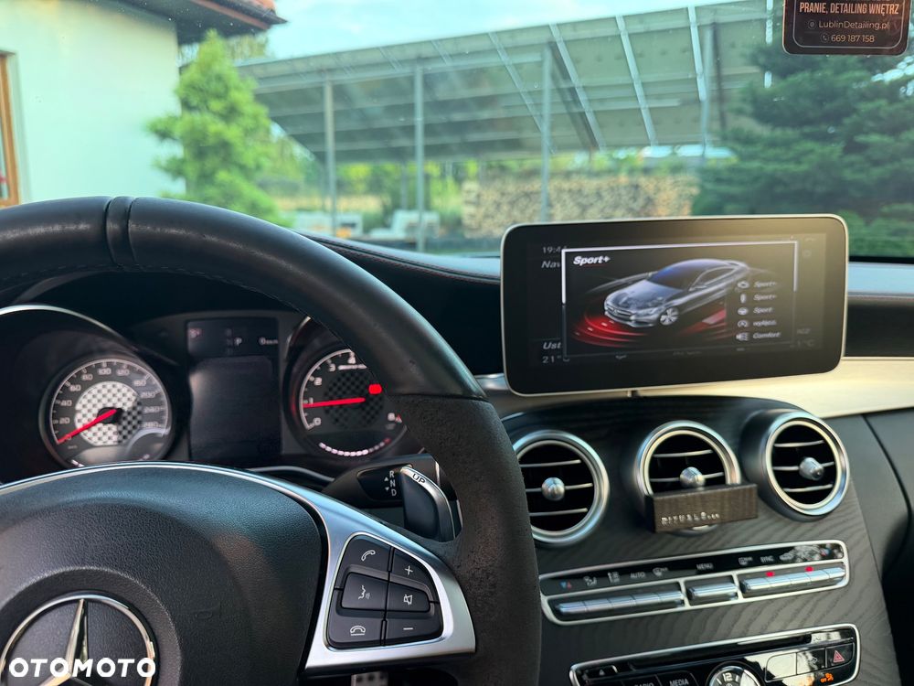 Mercedes-Benz Klasa C AMG 43 4Matic 9G-TRONIC - 26