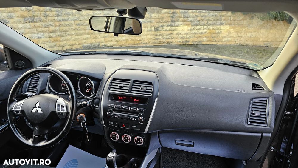 Mitsubishi ASX 1.8 DI-D 2WD Intense - 9