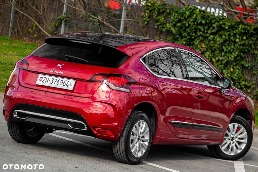 Citroën DS4 1.6 THP SoChic - 11